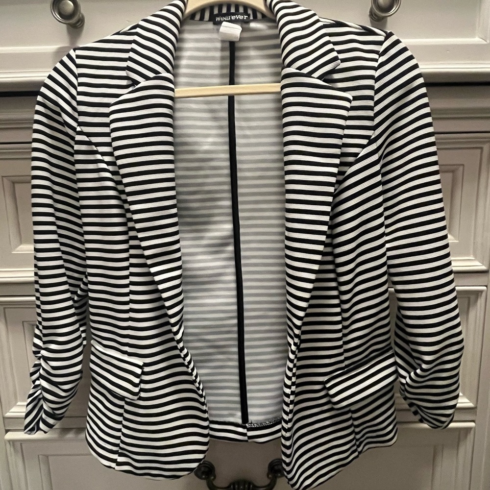 Black and White Striped Blazer with Ruched Sleeves